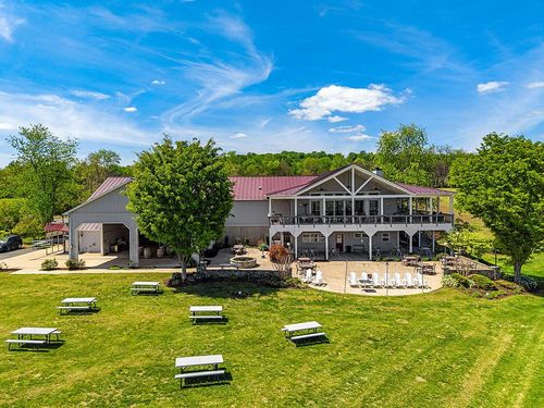 43 Narmada Ln, AMISSVILLE, VA, 20106-4170 | Card Image