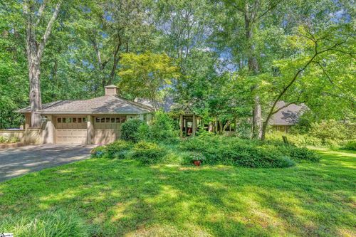 418 Woodland Way, Greenville, SC, 29607-1753 | Card Image