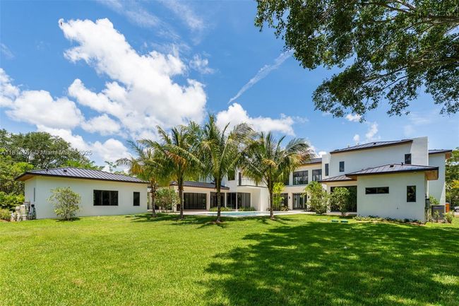 6730 Sw 115 Th St, House other with 8 bedrooms, 10 bathrooms and null parking in Pinecrest FL | Image 37