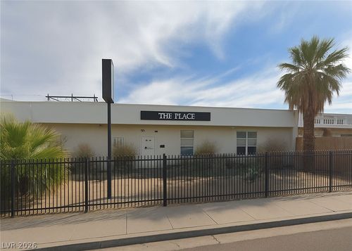 525 S 13th St, Las Vegas, NV, 89101-7203 | Card Image