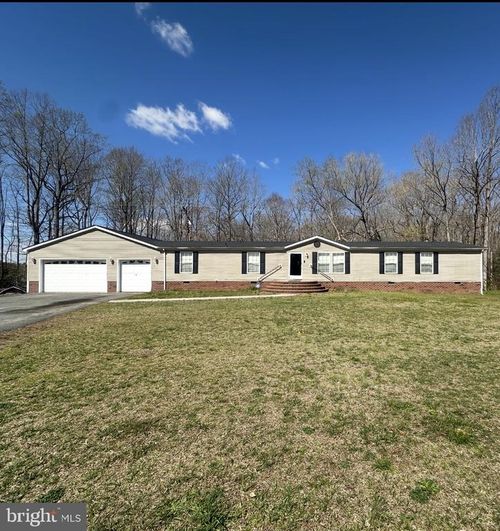8791 Menokin Rd, MONTROSS, VA, 22520-2929 | Card Image