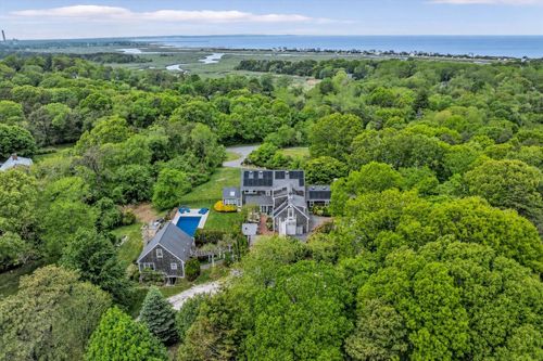 7 Hill Wood Way, East Sandwich, MA, 02537-1000 | Card Image