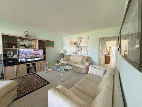 90-90 Easthampton D, West Palm Beach, FL, 33417-1915 | Card Image