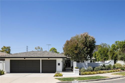 3620 Catamaran Dr, Corona del Mar, CA, 92625-1208 | Card Image