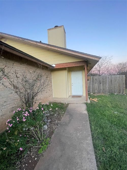 b-2305 Rising Sun Cv, Round Rock, TX, 78664-2306 | Card Image