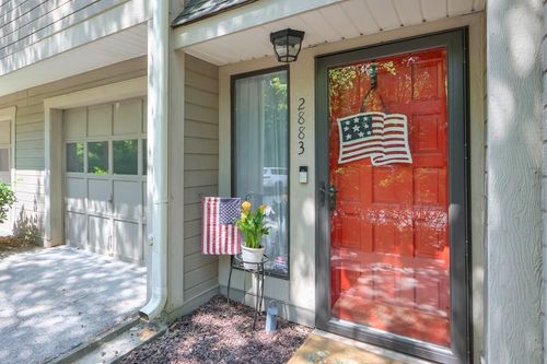 2883 Torreya Way Se, Marietta, GA, 30067-6032 | Card Image