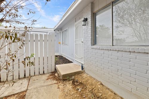 apt-1-6502 Spring Branch St, San Antonio, TX, 78249-2847 | Card Image