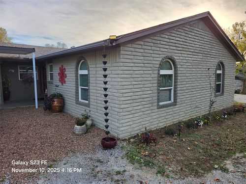 42601 Stout Dr, Tecumseh, OK, 74873-7225 | Card Image