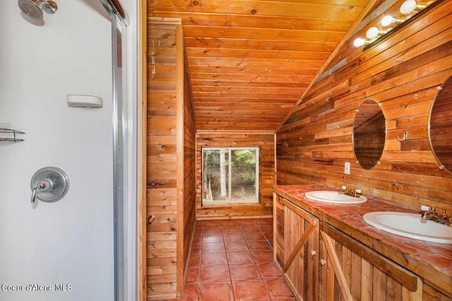 301 Timber Ridge Trl, House other with 12 bedrooms, 5 bathrooms and null parking in Clark Fork ID | Image 32