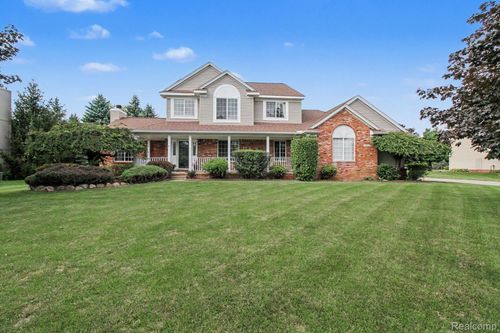 2445 Elkridge Cir, Highland, MI, 48356-2480 | Card Image