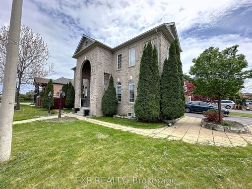 129 Ledge Rock Dr, Woodbridge, ON, L4H2G7 | Card Image