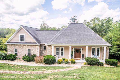 339 Eagle Rdg, Tazewell, TN, 37879-6220 | Card Image