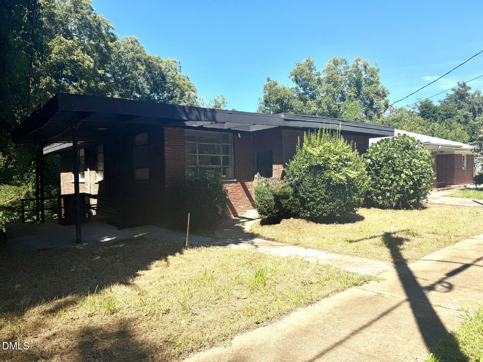 508 S Chestnut St, Henderson, NC 27536