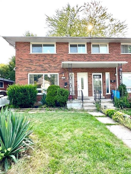 195 Taylor St, London, ON, N5Y2J3 | Card Image