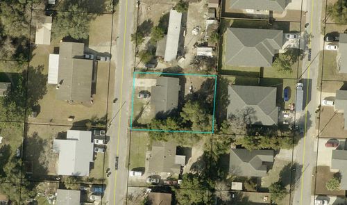 479 Aleta Ave, Mary Esther, FL, 32569-2301 | Card Image