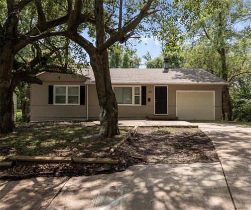 510 N Westwood Dr, Independence, MO, 64050-3241 | Card Image