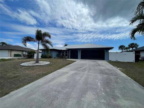 18417 Hottelet Cir, Port Charlotte, FL, 33948-9321 | Card Image