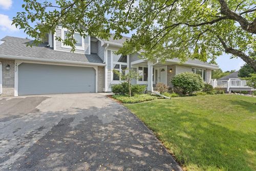 14157 W Waters Edge Trail, New Berlin, WI, 53151 | Card Image