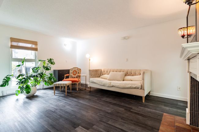 7359 Pinnacle Court, Townhouse with 3 bedrooms, 2 bathrooms and 2 parking in Vancouver BC | Image 10
