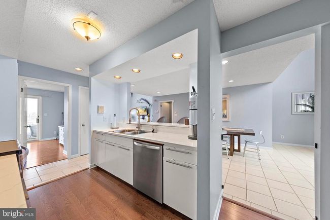 APT-8S - 420 8 Th St, Townhouse with 4 bedrooms, 2 bathrooms and null parking in BEACH HAVEN NJ | Image 28