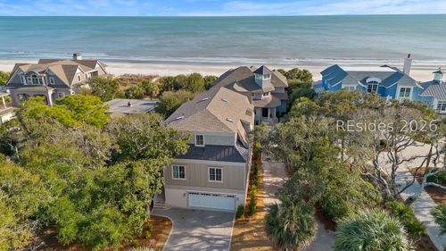 71 Dune Ln, Hilton Head Island, SC, 29928-6535 | Card Image