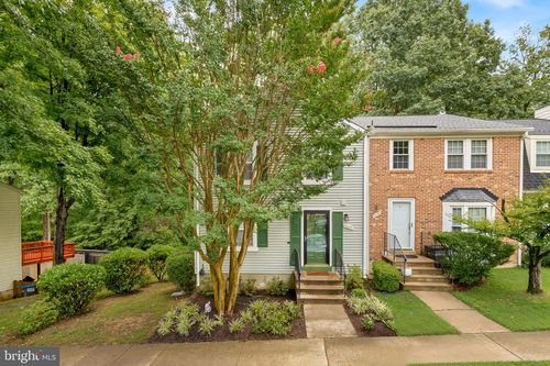10131 Walnut Wood Ct, BURKE, VA, 22015-2735 | Card Image