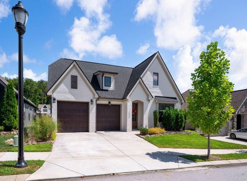 122 Yellowstone Way, Chattanooga, TN, 37415 | Card Image