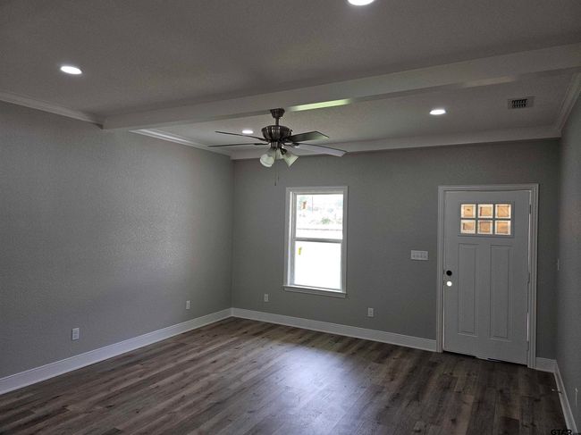614 N Commerce, House other with 3 bedrooms, 2 bathrooms and null parking in Overton TX | Image 5