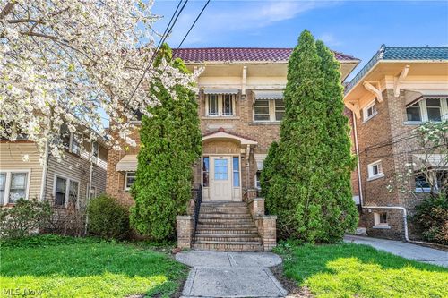 2-1353 Phelps Avenue, Lakewood, OH, 44107 | Card Image