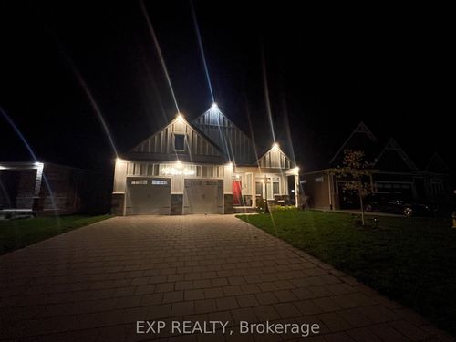 116 Spencer Ave, Lucan, ON, N0M2J0 | Card Image