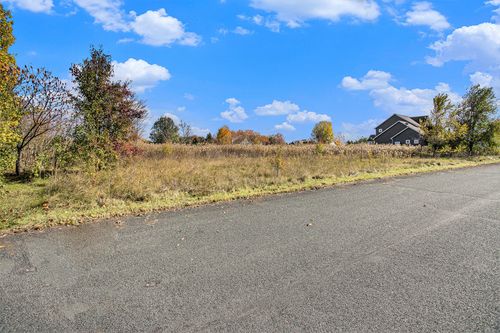 16151 Farmstone St, Schoolcraft, MI, 49087-9180 | Card Image