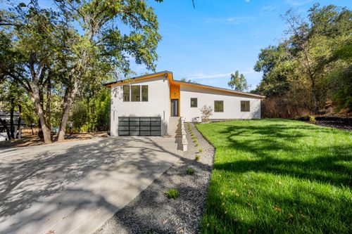 7801 Law Ln, Loomis, CA, 95650-9798 | Card Image