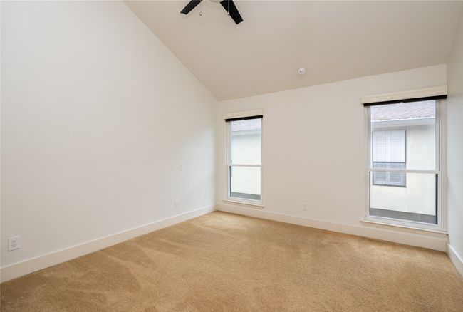 APT-111 - 4242 Travis St, Townhouse with 2 bedrooms, 3 bathrooms and null parking in Dallas TX | Image 12