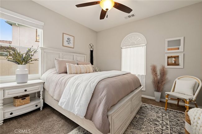 Main floor bedroom | Image 11