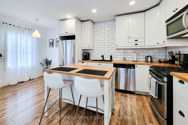 18 Ellis Ave, House other with 2 bedrooms, 2 bathrooms and 1 parking in Hamilton ON | Image 15
