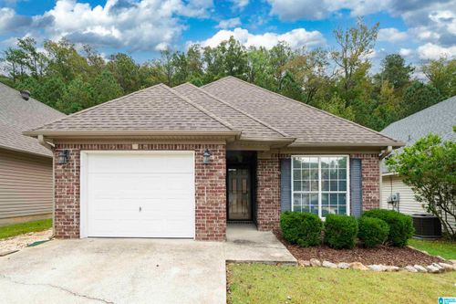 4096 Forest Lakes Rd, STERRETT, AL, 35147-8164 | Card Image