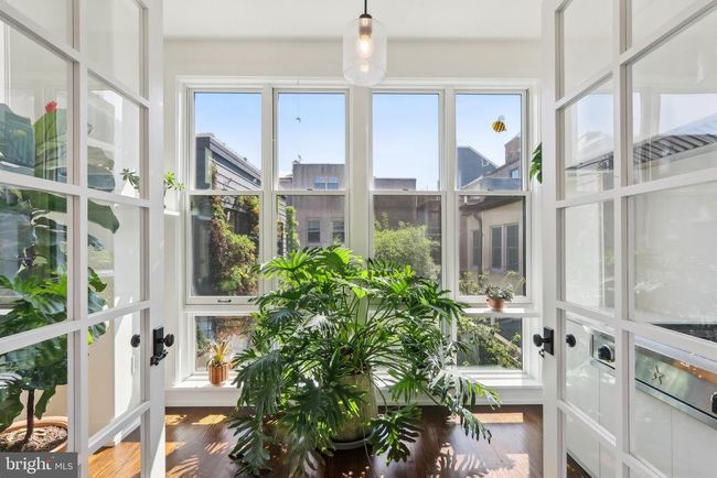 767 S 12 Th St, Townhouse with 5 bedrooms, 4 bathrooms and null parking in PHILADELPHIA PA | Image 10