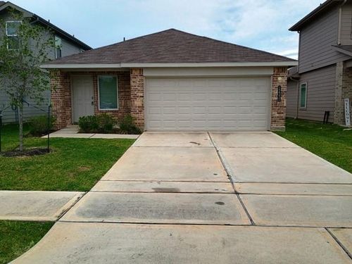12331 Lariat Run Drive, Houston, TX, 77014 | Card Image