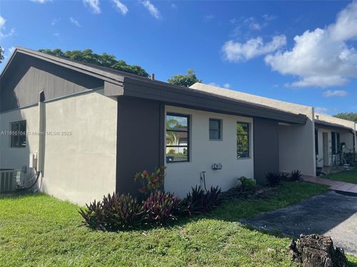13944 Sw 52nd Ln, Miami, FL, 33175-5183 | Card Image