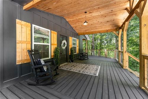 747 Golden Ave, Dahlonega, GA, 30533-6378 | Card Image