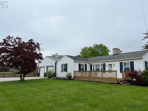 657 N Sandusky St, Tiffin, OH, 44883-1055 | Card Image