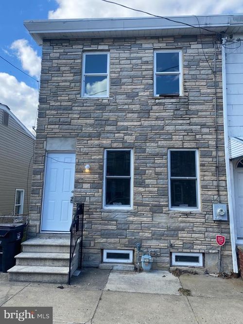805 Anchorage St, WILMINGTON, DE, 19805-4802 | Card Image