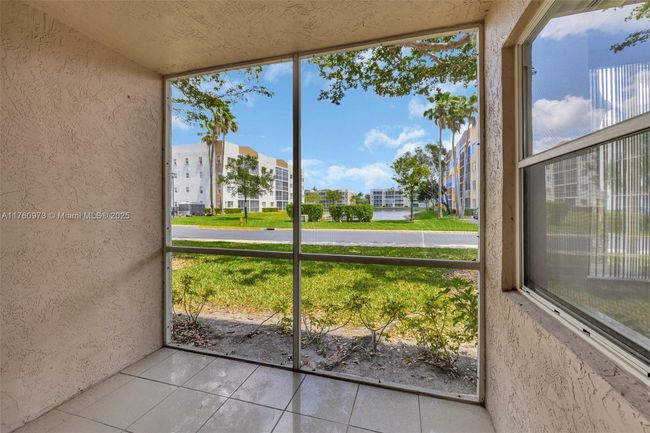 106 - 7711 Trent Dr, Condo with 2 bedrooms, 2 bathrooms and null parking in Tamarac FL | Image 14