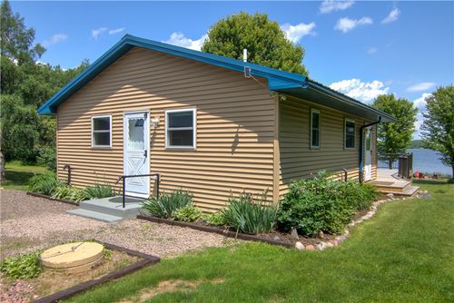 5168 N Vemedal Rd, Winter, WI, 54896-5252 | Card Image