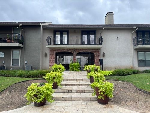 106-5806 Birchbrook Dr, Dallas, TX, 75206-4503 | Card Image
