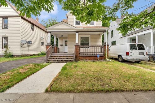 3147 W 84th St, Cleveland, OH, 44102-4905 | Card Image