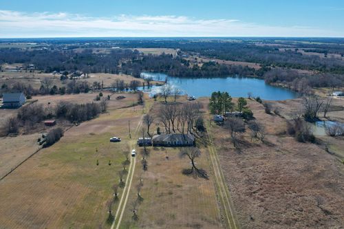 477 Fm 1553, Bonham, TX, 75418-8762 | Card Image