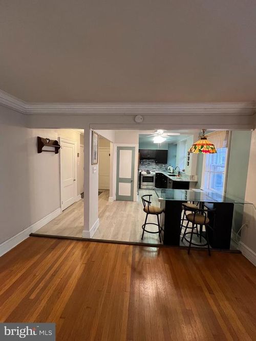 apt-c411-4643 Pine St, PHILADELPHIA, PA, 19143-6812 | Card Image