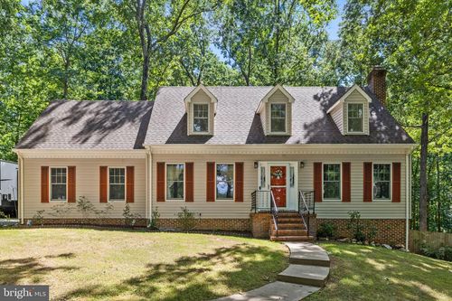 9128 Woodbrook Ln, CULPEPER, VA, 22701-7384 | Card Image