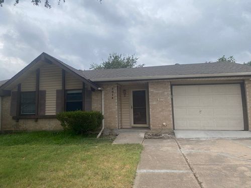 2014 Victoria Rd, Carrollton, TX, 75007-3120 | Card Image